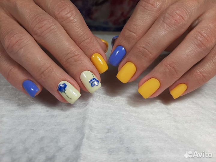 Мастер маникюра и педикюра