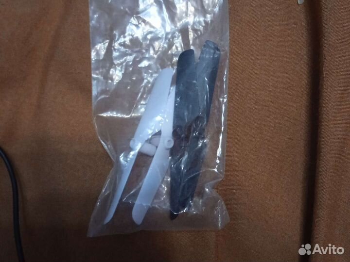 Квадрокоптер syma X13