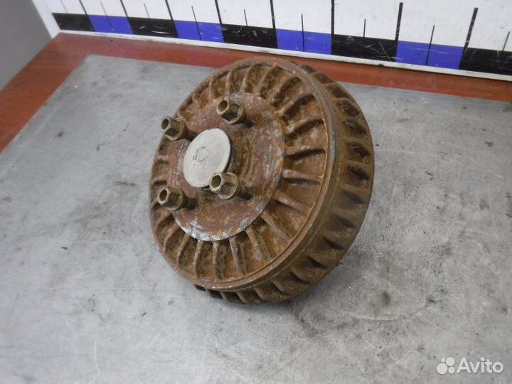 Тормозной барабан задний правый Nissan Almera G15