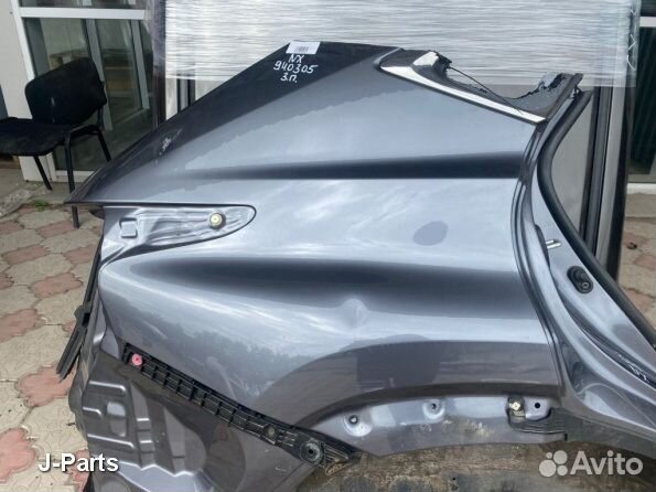 Крыло заднее правое Lexus NX Лексус нх