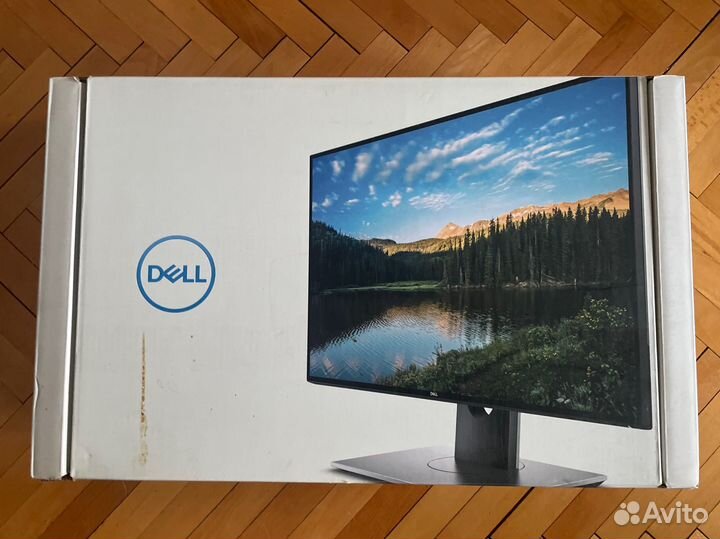 Монитор Dell 27 дюймов UltraSharp U2718Q