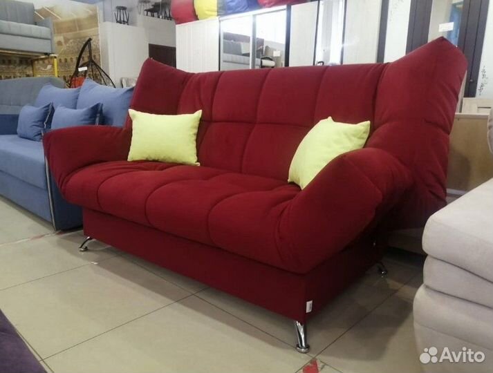 Диван и точка