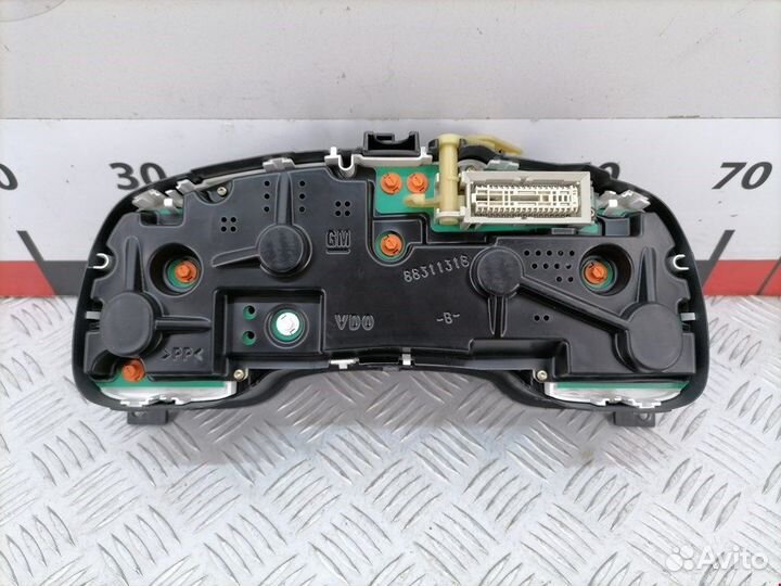 Панель приборная (щиток приборов) для Opel Astra G