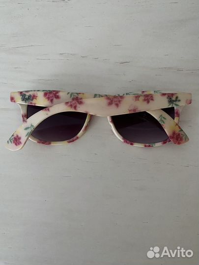 Солнцезащитные очки италия