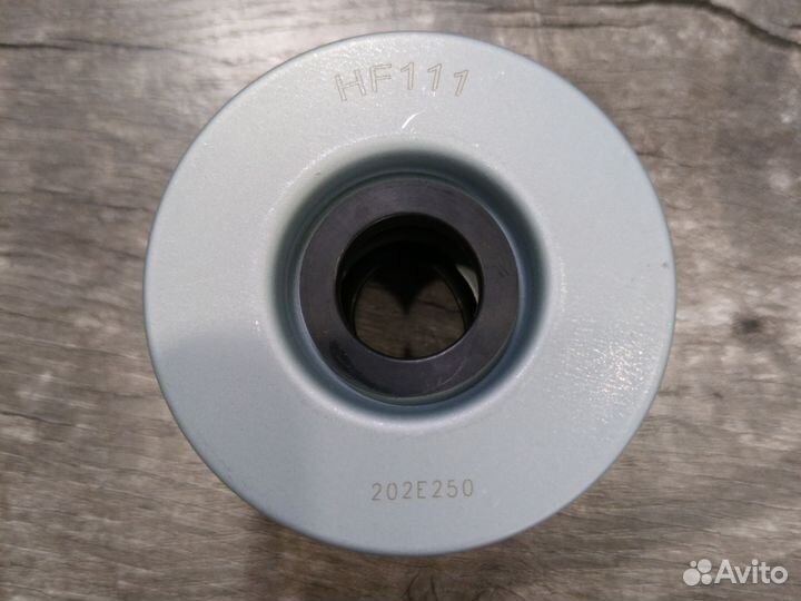 Фильтр масляный Hiflofiltro HF111 / Honda TRX 680