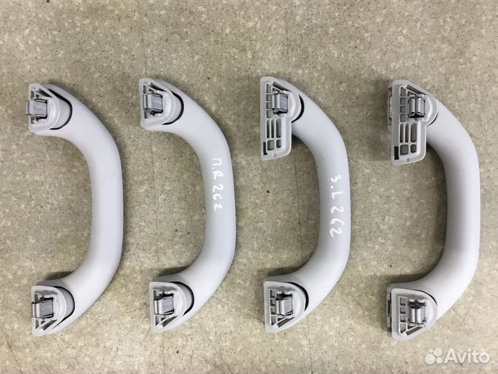 Ручка внутренняя потолочная Skoda Octavia (A7) 201