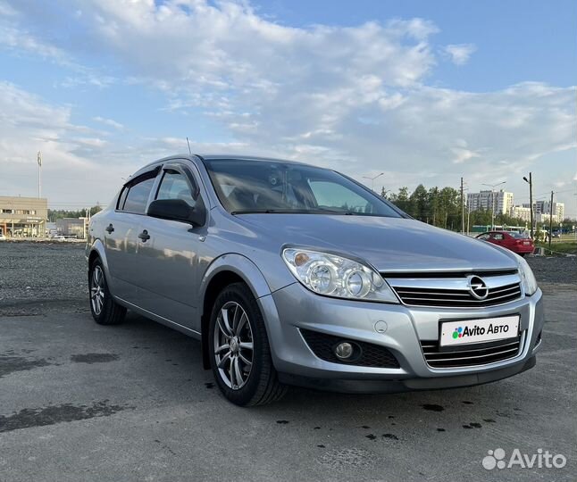 Opel Astra 1.6 МТ, 2008, 98 500 км