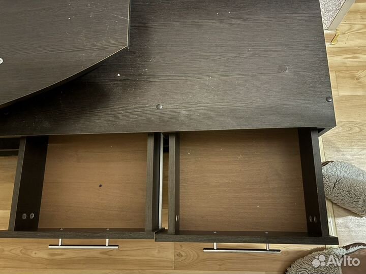 Тумба под телевизор