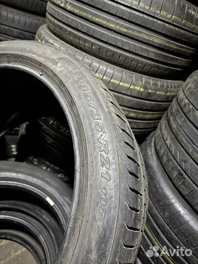 Pirelli P Zero 295/35 R21 107Y