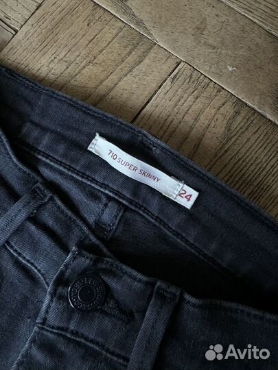 Джинсы женские levis 710