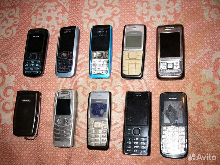 Кнопочные мобилки Nokia в коллекцию
