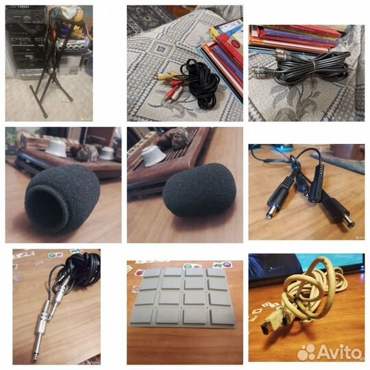 Кучка различных кабелей для студии