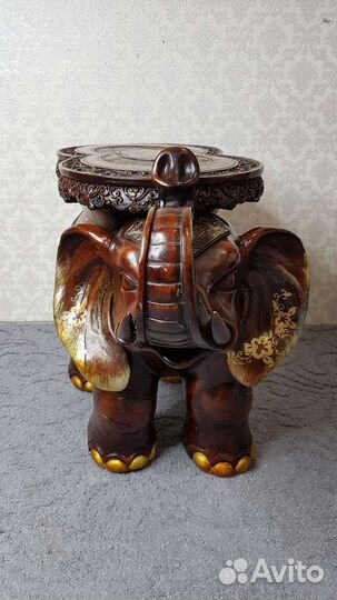 Статуэтка слон из дерева(стул)