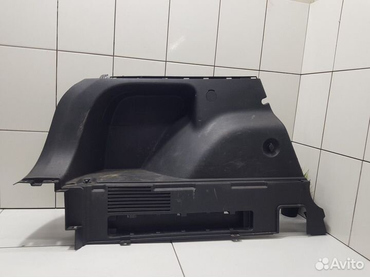 Обшивка багажника левая (Zotye T600)