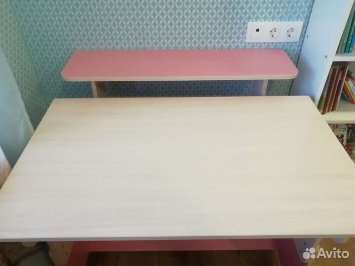 Стол письменный