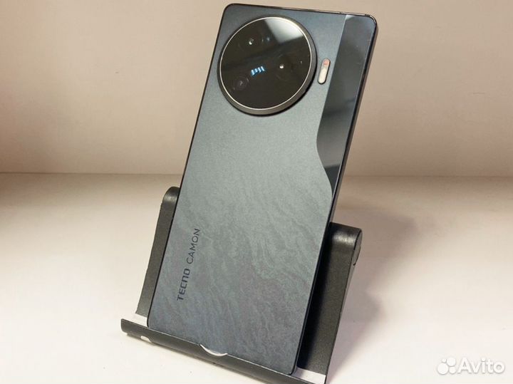 TECNO Camon 30 Pro, 12/256 ГБ