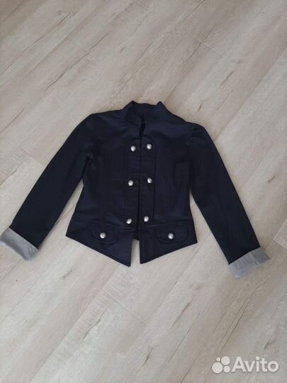 Пиджак для школы. размер 32