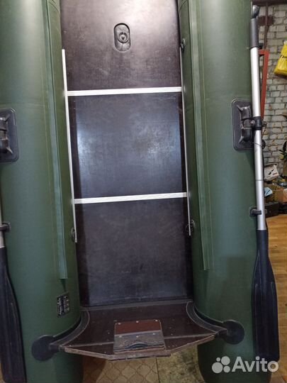 Надувная лодка пвх с мотором 3.5 л.с