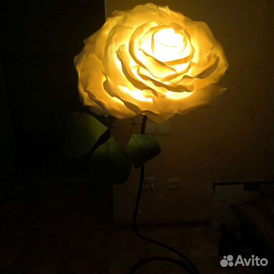 Торшеры ростовые цветы светильники