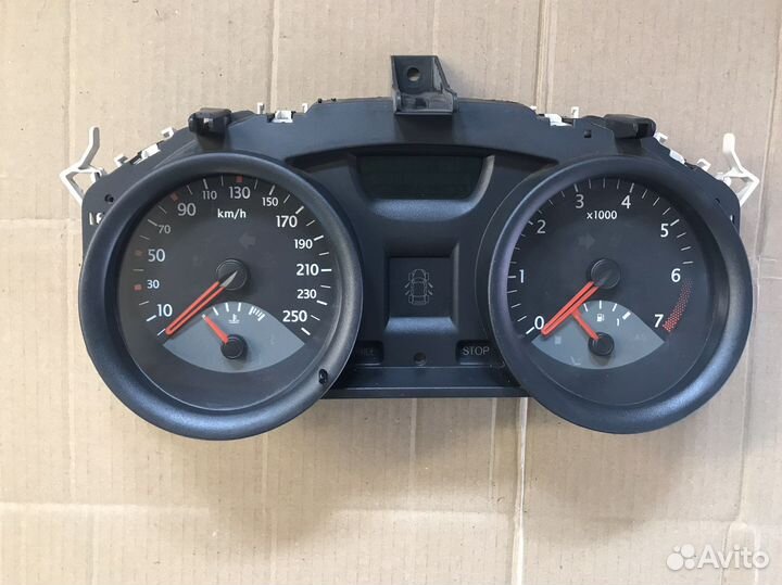 Щиток приборов Renault Megane 2