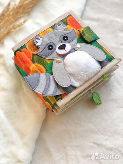 Развивающая книга из фетра от 1 годика