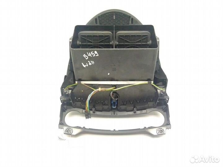 Дефлектор обдува салона Mercedes-Benz E-Класс