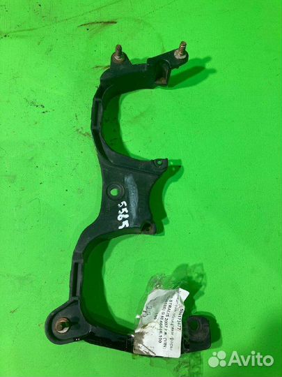 Кронштейн облицовки фары iveco stralis