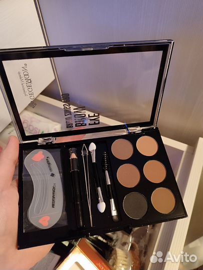 Новые тени для бровей