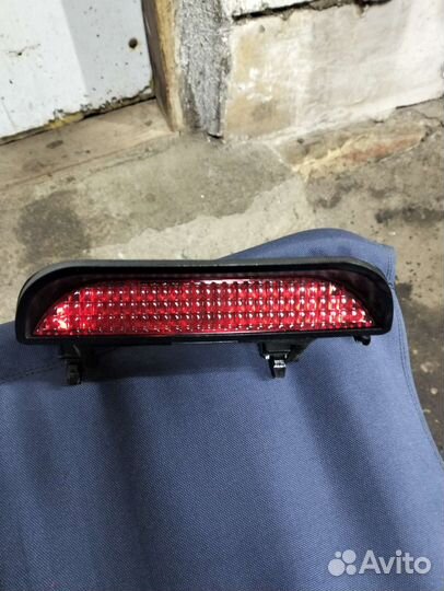 Дополнительный стоп сигнал на Рено степвей1