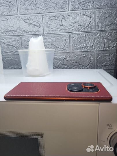 TECNO Phantom X2 Pro, 12/256 ГБ