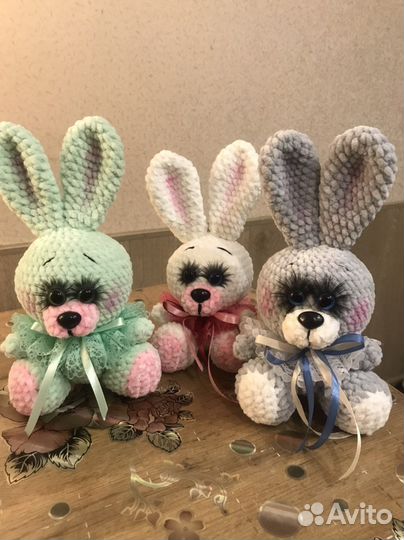 Плюшевый зайка ручной работы