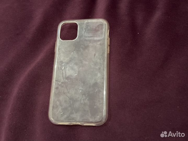 Чехол на iPhone 11