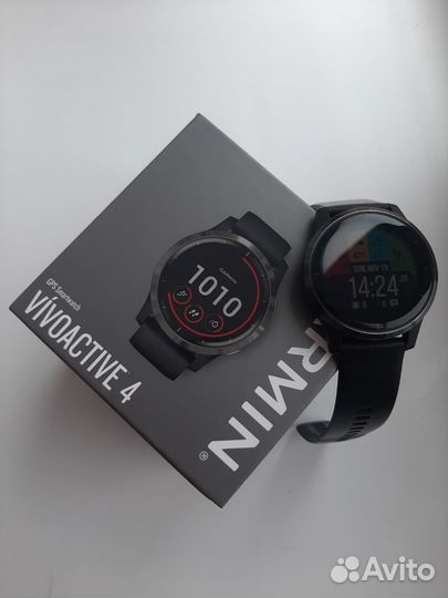 Часы Garmin vivoactive 4