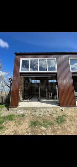 Гараж, > 30 м²