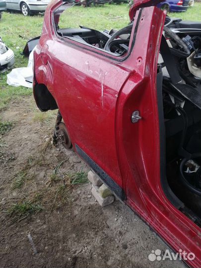 Задняя часть Citroen C4