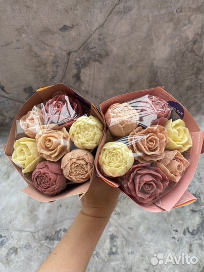 День учителя/Педагогу/подарки/цветы/шоколад/букет