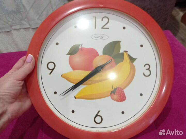 Часы настенные