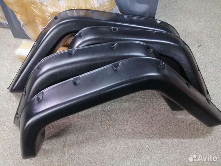 УАЗ Хантер УАЗ 469 Расширители колесных арок