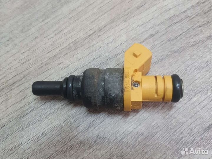 Форсунка топливная kia rio 1 1.5