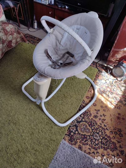 Детская электрокачеля - Graco