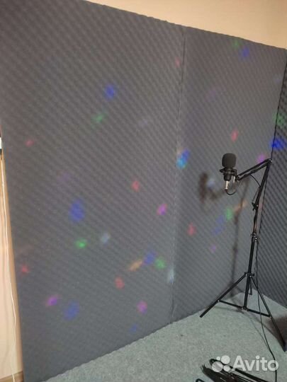 Студийный микрофон