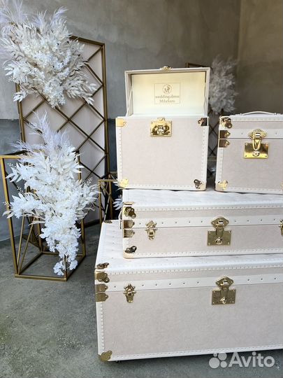 Чемоданы Свадебные