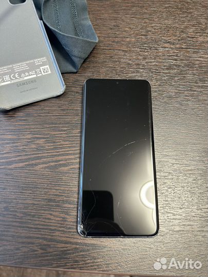 Телефон Samsung
