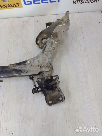 Балка подвески зад Volkswagen polo 5