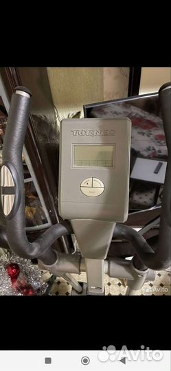 Эллиптический тренажер torneo