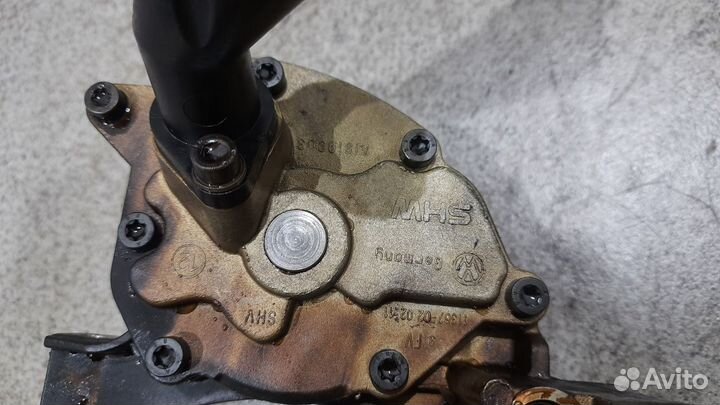 Масляный насос 1.4 TSI caxc Volkswagen Jetta 6