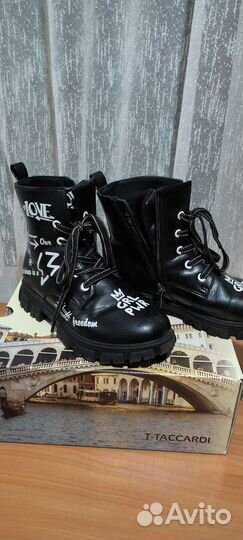 Ботинки демисезонные для девочки T-taccardi