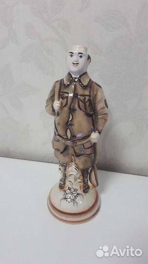 Статуэтка охотник, бочонок СССР за все