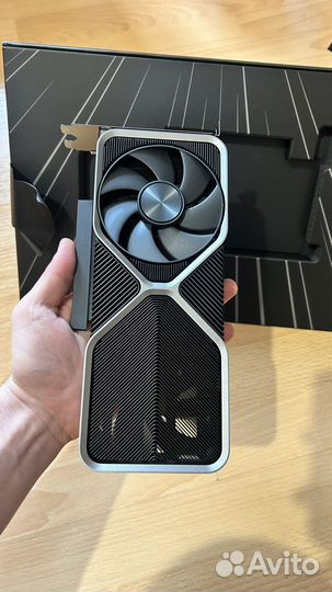 Nvidia geforce RTX 4070 Founders Edition