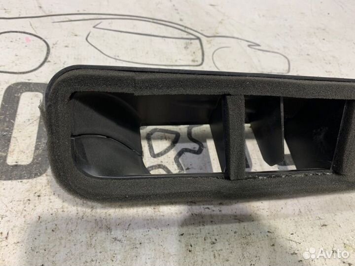 Воздуховод Volkswagen Polo sedan (MK5) cfna 2012